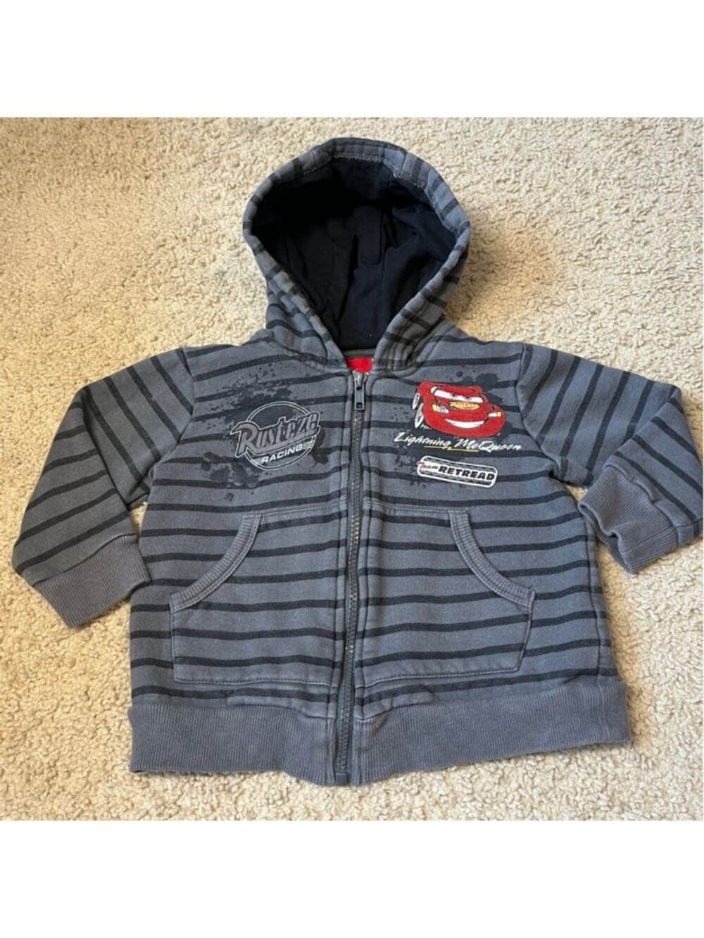 Disney Pixar Cars Boys 3T Zip Up Sweater Hooded Grey Lightening McQueen Rust-Eze